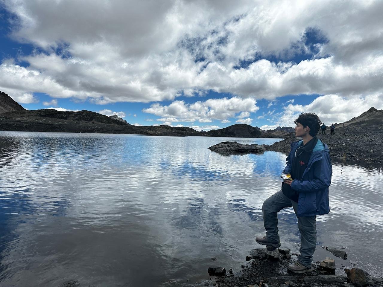 whatsapp image 2025 12 07 at 17.25.52